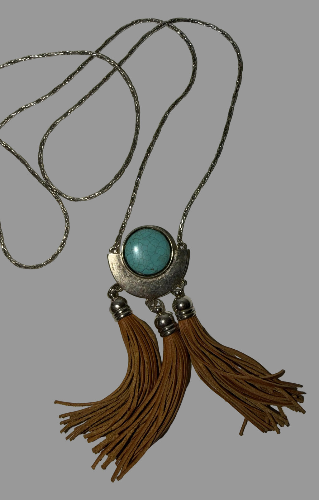 Retro Jada Turquoise and Silver Necklace